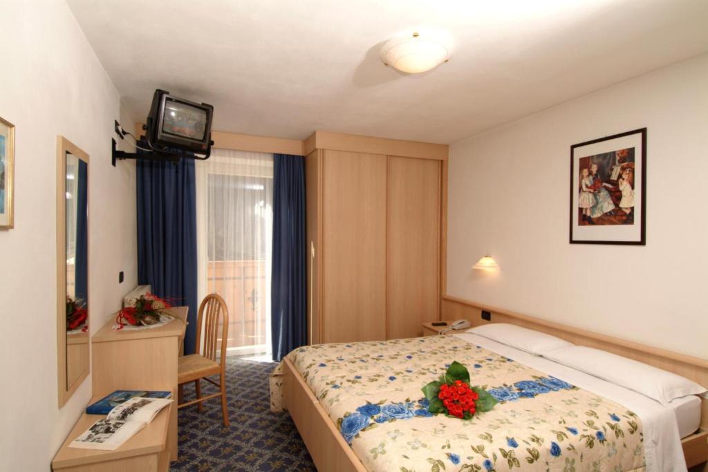 Albergo Fiordaliso 까나제이 외부 사진