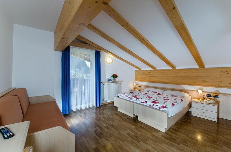 Albergo Fiordaliso 까나제이 객실 사진