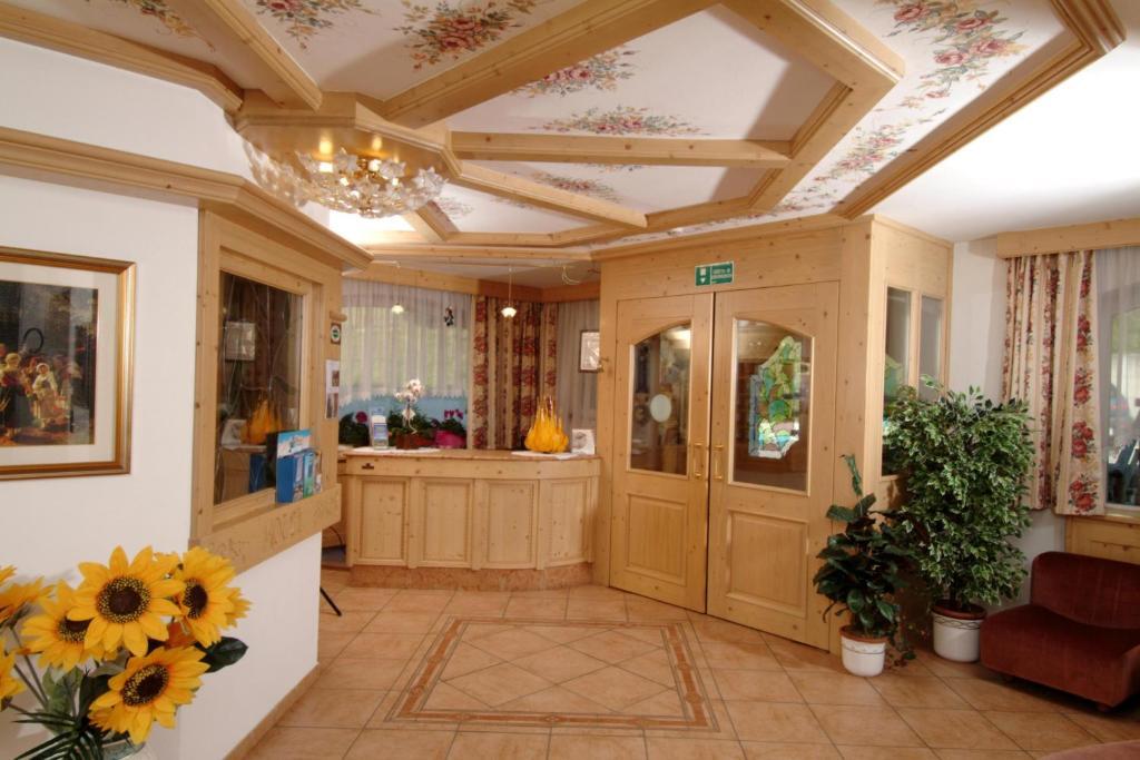 Albergo Fiordaliso 까나제이 외부 사진